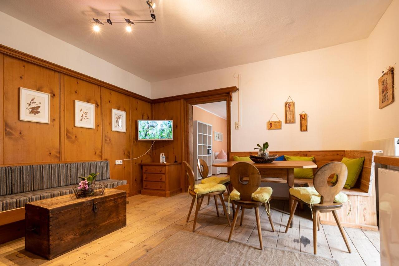 Absteige Innsbruck- Zentrale Ferienapartments Exteriör bild